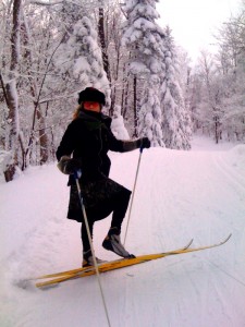 Debbie Kates, skiing